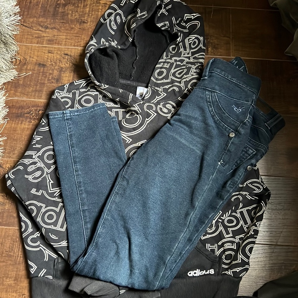 🔥🔥7 for $20🔥🔥🔥Adidas Hoodie and Jeans
